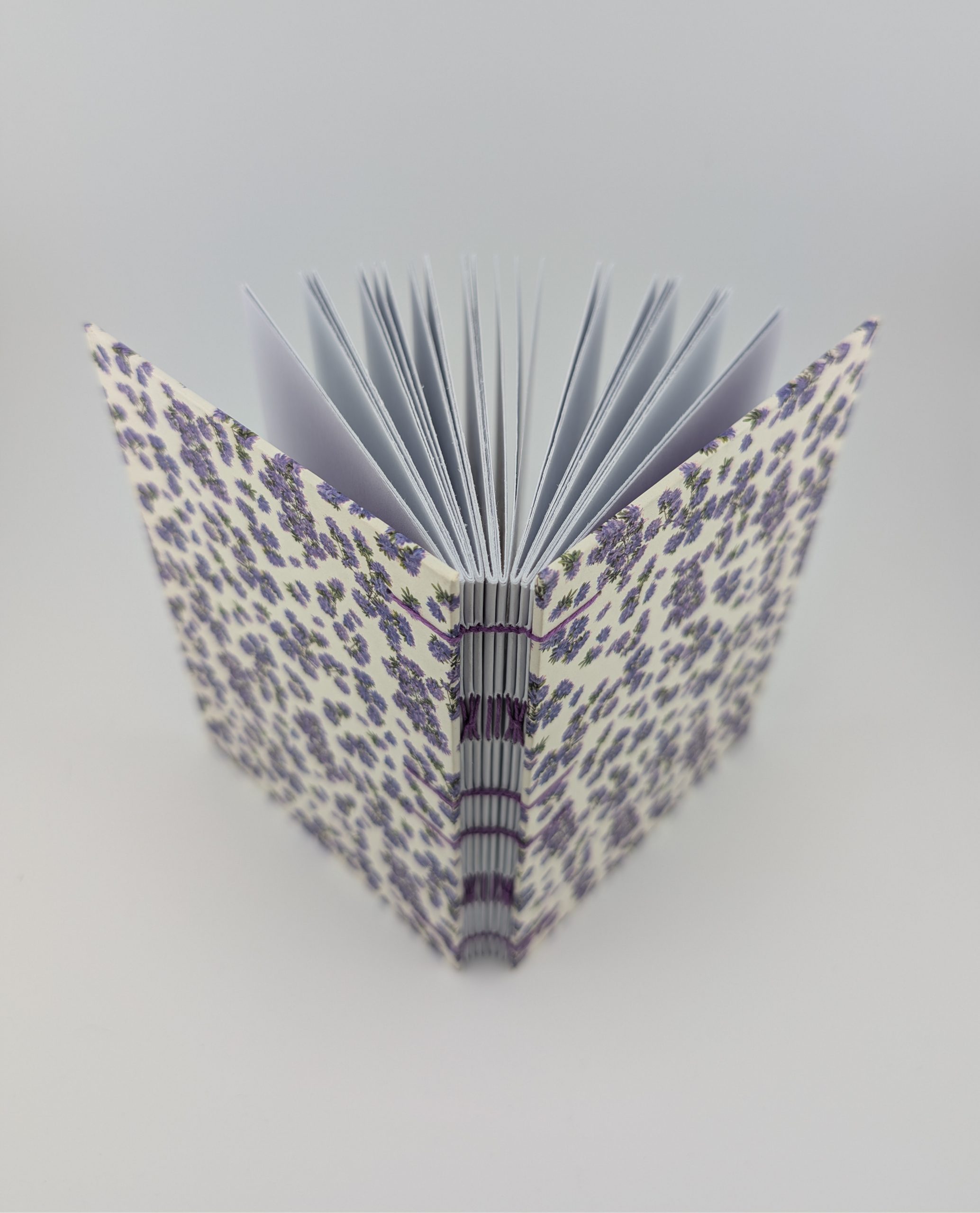 Purple tiny flowers Coptic journal - Image 5