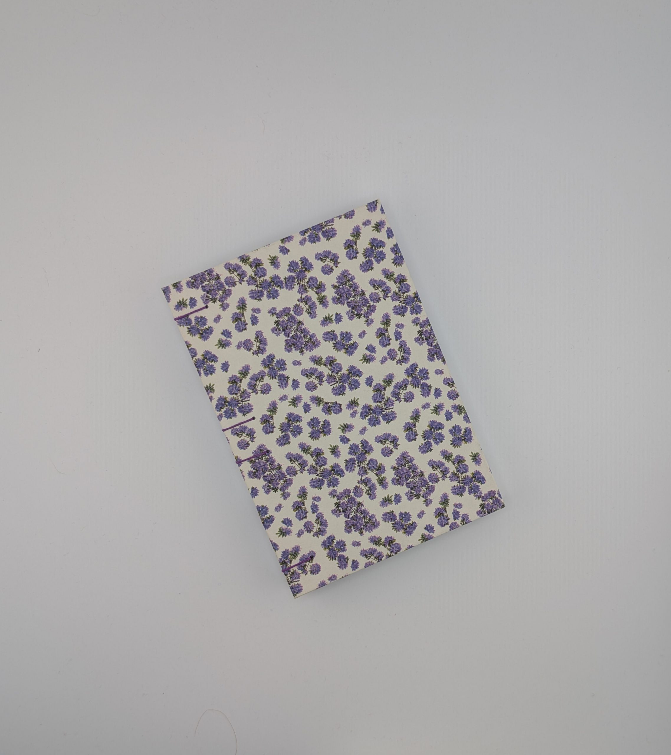 Purple tiny flowers Coptic journal - Image 4