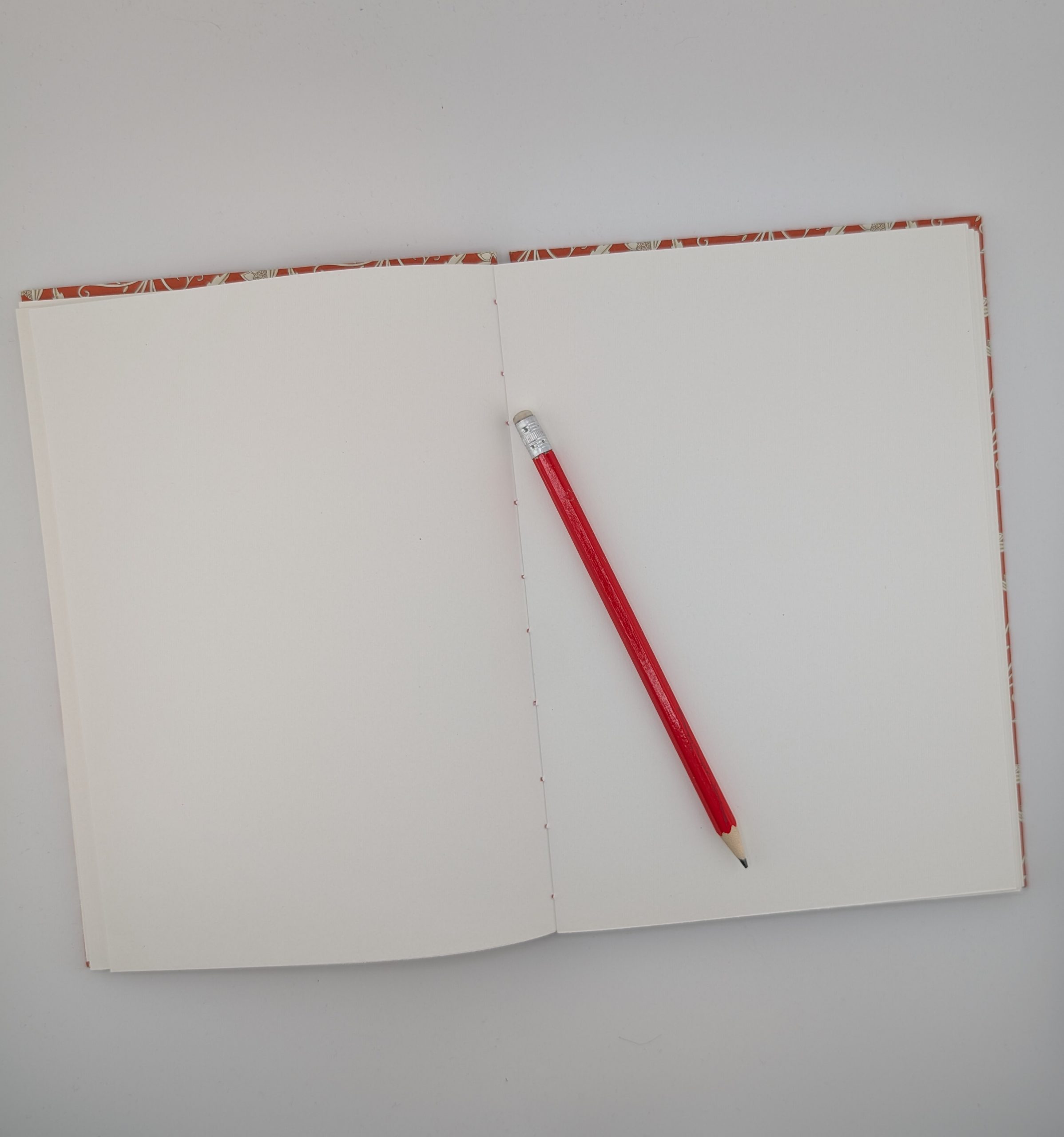 Large red vine Coptic journal - Image 4